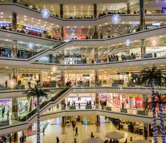 largest mall in Delhi